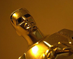 Oscar-Statue (Quelle: Global Panorama, CC-BY-SA 3.0)
